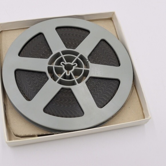 Castle Films The Many Moods of Skiing Silent 8MM Movie Reel - Picture 3 of 7